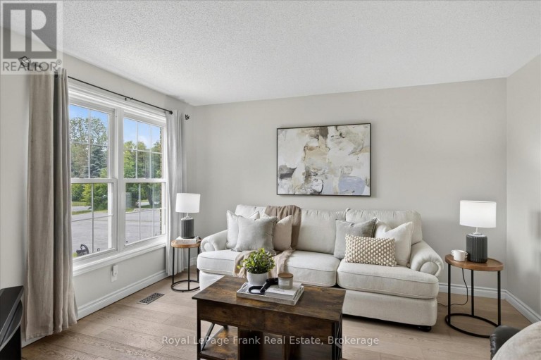837 TINDLE BAY ROAD, Selwyn, Ontario, K9J0C5