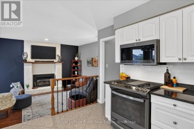 3124 FRANCES STEWART ROAD Peterborough (Ashburnham Ward 4) Ontario photo 11