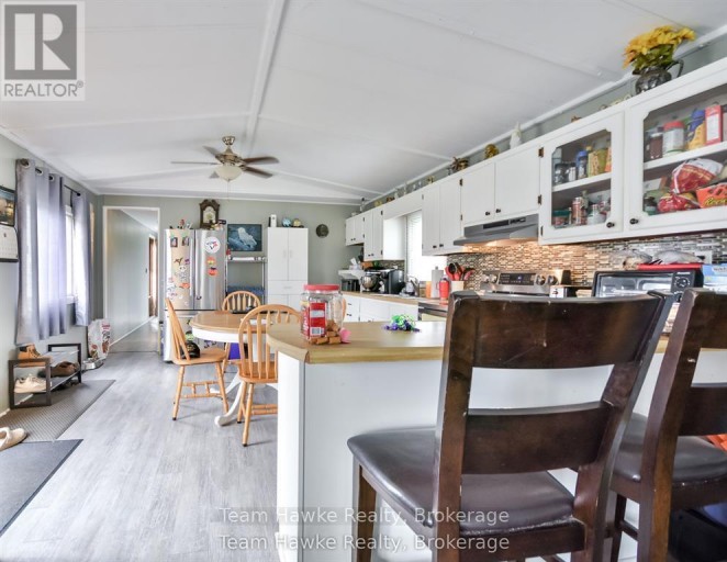 48 NORTHLAND DRIVE, Midland, Ontario, L4R5B5