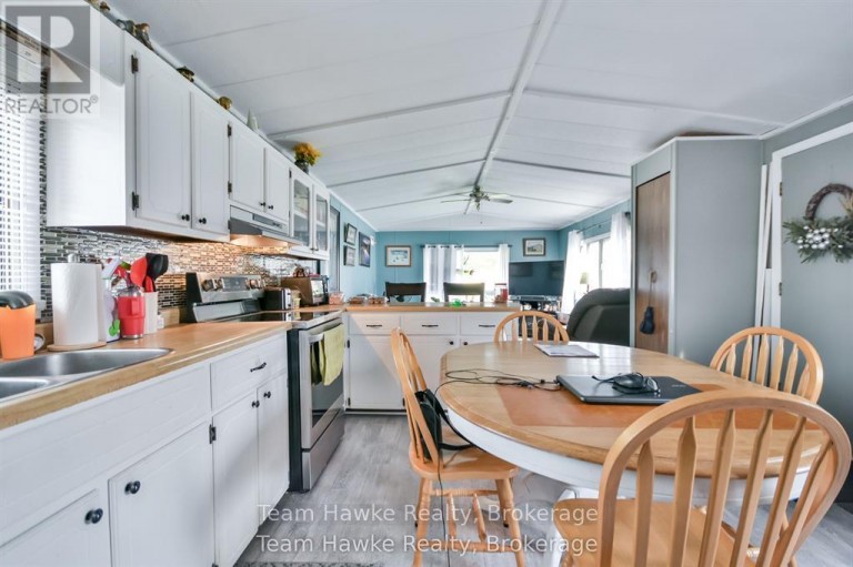 48 NORTHLAND DRIVE, Midland, Ontario, L4R5B5