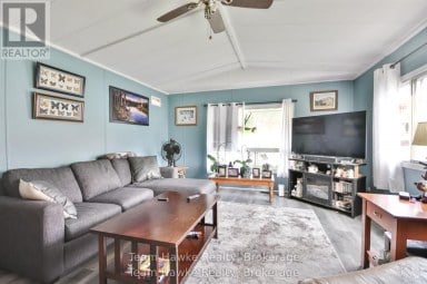 48 NORTHLAND DRIVE Midland Ontario photo 6