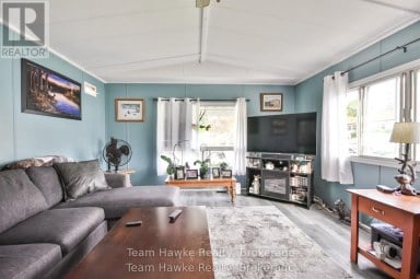 48 NORTHLAND DRIVE Midland Ontario photo 7