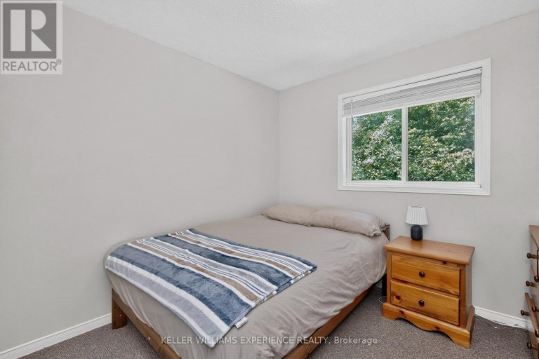 9 - 38 KENWELL CRESCENT, Barrie (Holly), Ontario, L4N0Z6