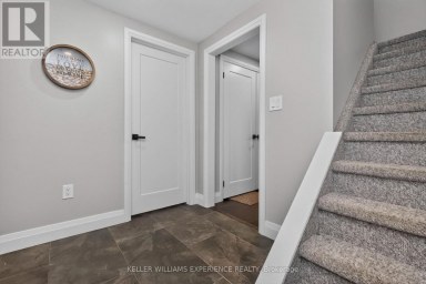 9 - 38 KENWELL CRESCENT Barrie (Holly) Ontario photo 23
