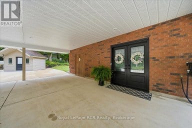 103488 GREY 18 ROAD Meaford Ontario photo 3