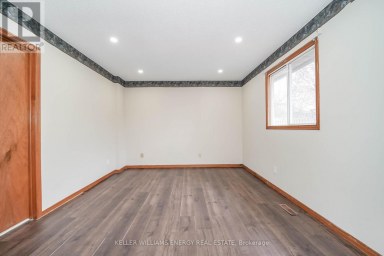 23 DOWNHAM DRIVE Clarington (Bowmanville) Ontario photo 15