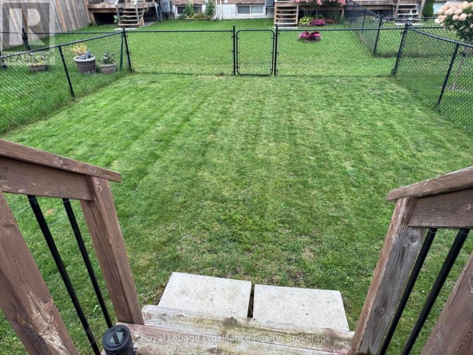 19 MCINTOSH CRESCENT, Quinte West (Murray Ward), Ontario, K8V0G1