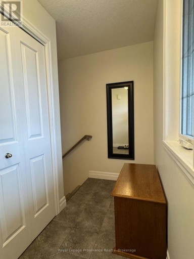 19 MCINTOSH CRESCENT, Quinte West (Murray Ward), Ontario, K8V0G1