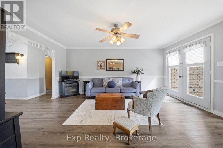 121 SIMCOE STREET, Greater Napanee (Greater Napanee), Ontario, K7R2X5