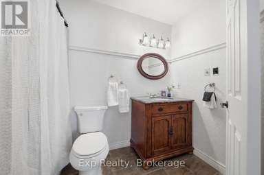 121 SIMCOE STREET Greater Napanee (Greater Napanee) Ontario photo 28