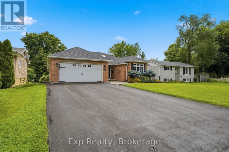 121 SIMCOE STREET, Greater Napanee (Greater Napanee), Ontario, K7R2X5