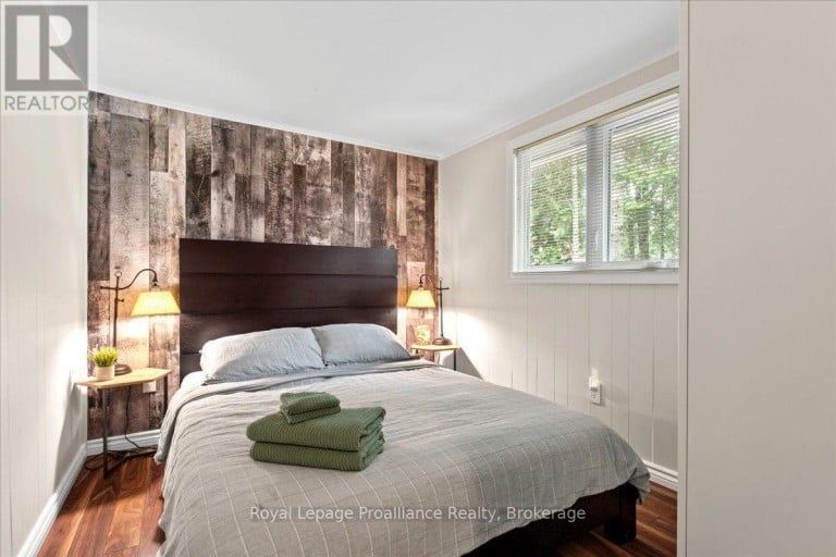 17 HALCOMB LANE, Limerick, Ontario, K0L1P0