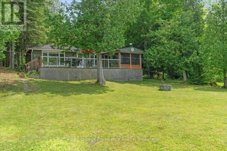 17 HALCOMB LANE, Limerick, Ontario, K0L1P0