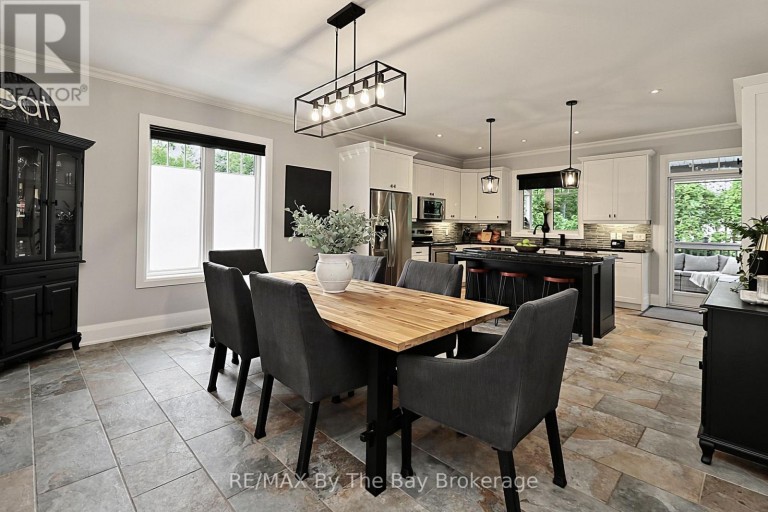 320 BIRCH STREET, Collingwood, Ontario, L9Y2V7