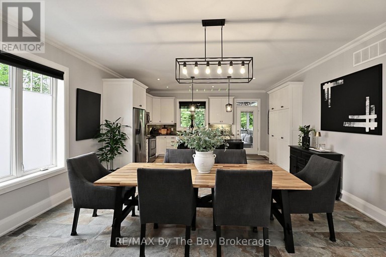 320 BIRCH STREET, Collingwood, Ontario, L9Y2V7