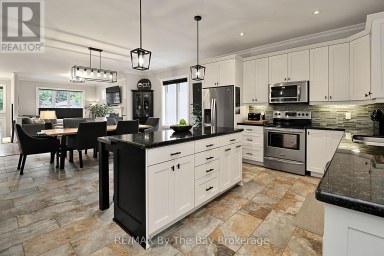 320 BIRCH STREET Collingwood Ontario photo 18
