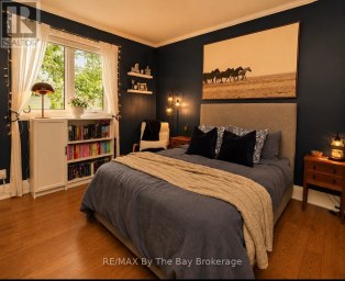 320 BIRCH STREET Collingwood Ontario photo 23