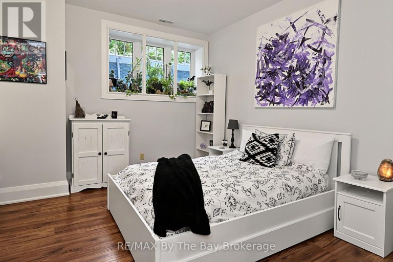 320 BIRCH STREET, Collingwood, Ontario, L9Y2V7
