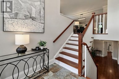 320 BIRCH STREET Collingwood Ontario photo 6