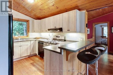 417057 TENTH LINE Blue Mountains Ontario photo 11