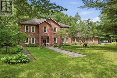2 SEELEY COURT Wasaga Beach Ontario photo 1