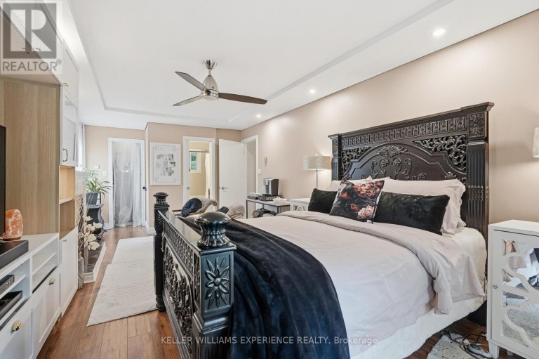 2 SEELEY COURT, Wasaga Beach, Ontario, L9Z2A7