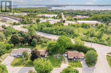 10 FIRST STREET Orillia Ontario photo 9