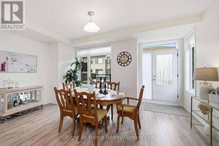 52 EMMAS WAY, Whitby (Taunton North), Ontario, L1R0S7