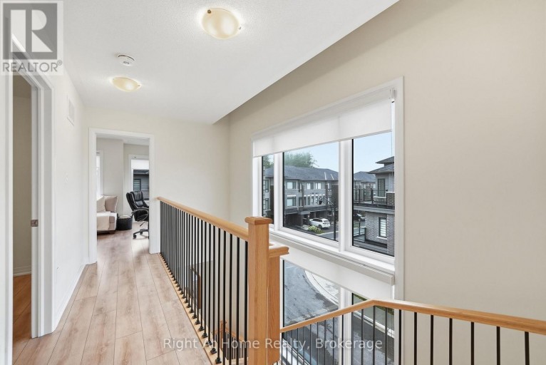 52 EMMAS WAY, Whitby (Taunton North), Ontario, L1R0S7