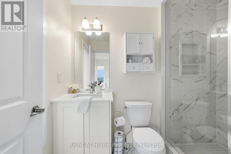 52 EMMAS WAY, Whitby (Taunton North), Ontario, L1R0S7