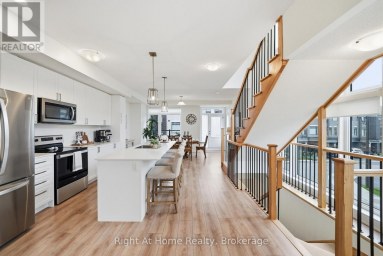 52 EMMAS WAY Whitby (Taunton North) Ontario photo 7