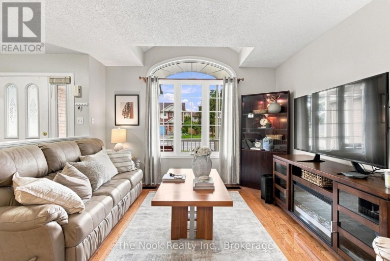 638 LONGWORTH AVENUE, Clarington (Bowmanville), Ontario, L1C5B8