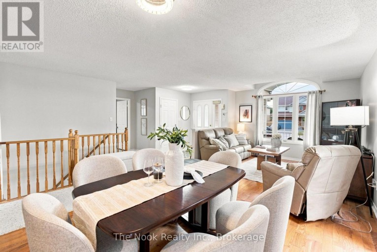638 LONGWORTH AVENUE, Clarington (Bowmanville), Ontario, L1C5B8