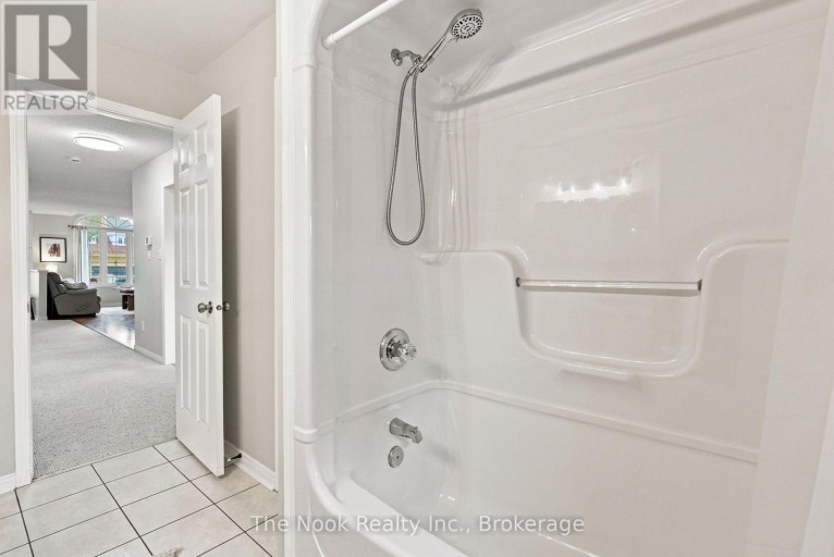638 LONGWORTH AVENUE, Clarington (Bowmanville), Ontario, L1C5B8