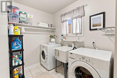638 LONGWORTH AVENUE Clarington (Bowmanville) Ontario photo 33