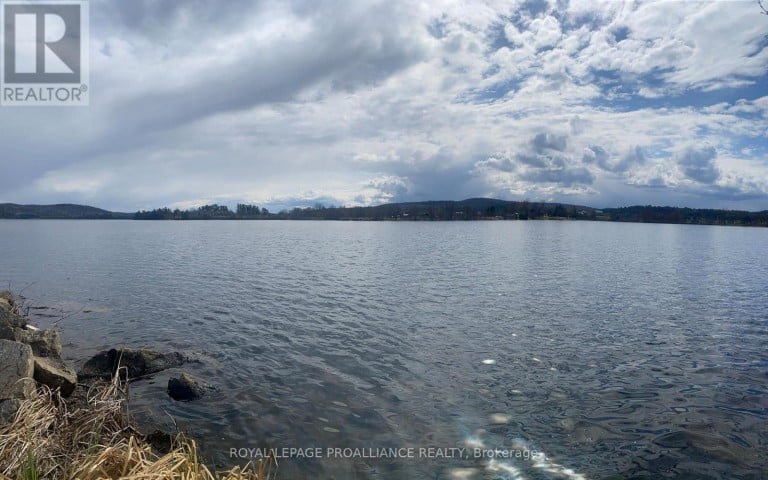 107A LAKESHORE DRIVE, Madawaska Valley, Ontario, K0J1B0