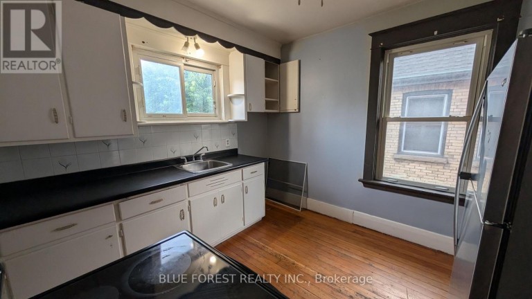 867 QUEENS AVENUE, London East (East G), Ontario, N5W3H7