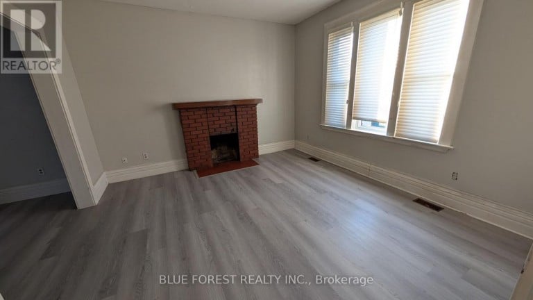 867 QUEENS AVENUE, London East (East G), Ontario, N5W3H7