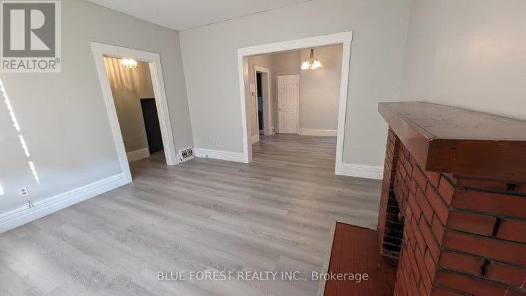 867 QUEENS AVENUE, London East (East G), Ontario, N5W3H7