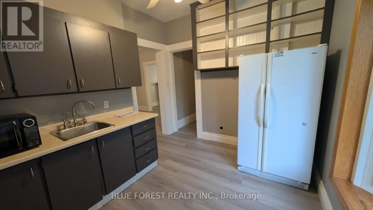 867 QUEENS AVENUE, London East (East G), Ontario, N5W3H7