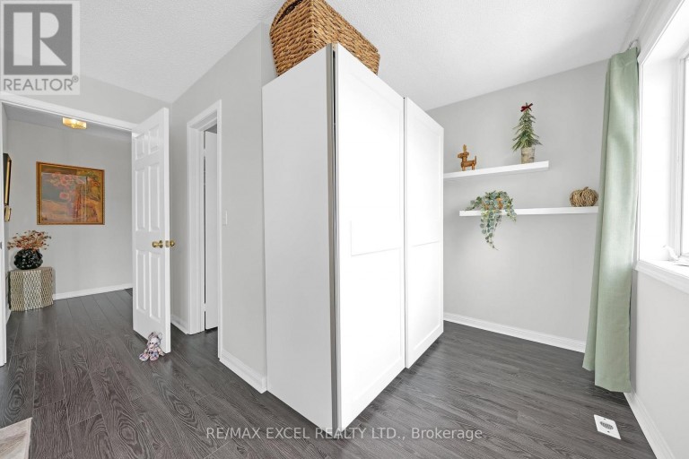 3 - 10 COX BOULEVARD, Markham (Unionville), Ontario, L3R4G2