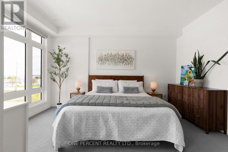 129 COLBORNE STREET E, Orillia, Ontario, L3V8P6