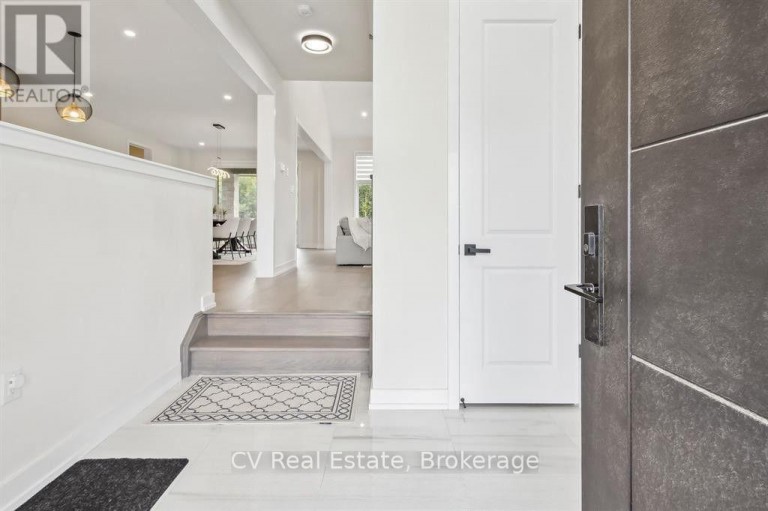 125 STONELEIGH DRIVE, Blue Mountains, Ontario, L9Y4X5