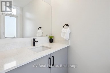 125 STONELEIGH DRIVE Blue Mountains Ontario photo 22