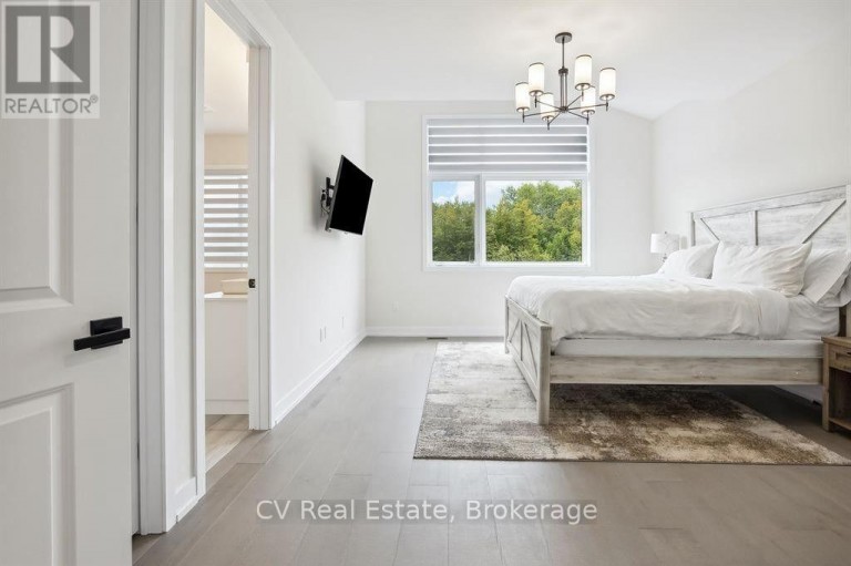 125 STONELEIGH DRIVE, Blue Mountains, Ontario, L9Y4X5