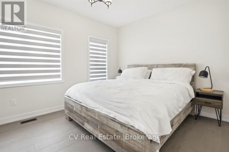 125 STONELEIGH DRIVE, Blue Mountains, Ontario, L9Y4X5