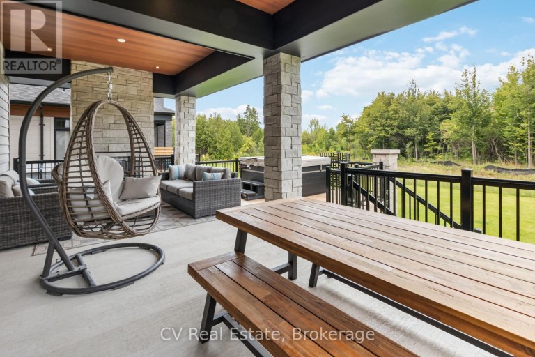 125 STONELEIGH DRIVE, Blue Mountains, Ontario, L9Y4X5