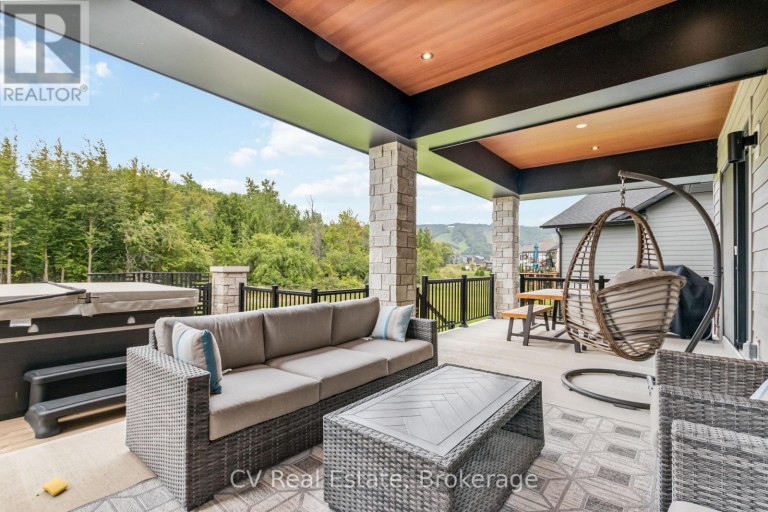125 STONELEIGH DRIVE, Blue Mountains, Ontario, L9Y4X5