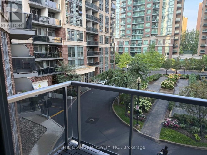 308 - 3 MICHAEL POWER PLACE, Toronto (Islington-City Centre West), Ontario, M9A0A2