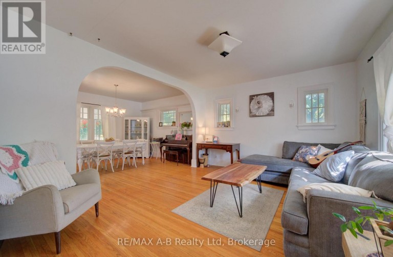 31 JOHN STREET, East Zorra-Tavistock (Tavistock), Ontario, N0B2R0